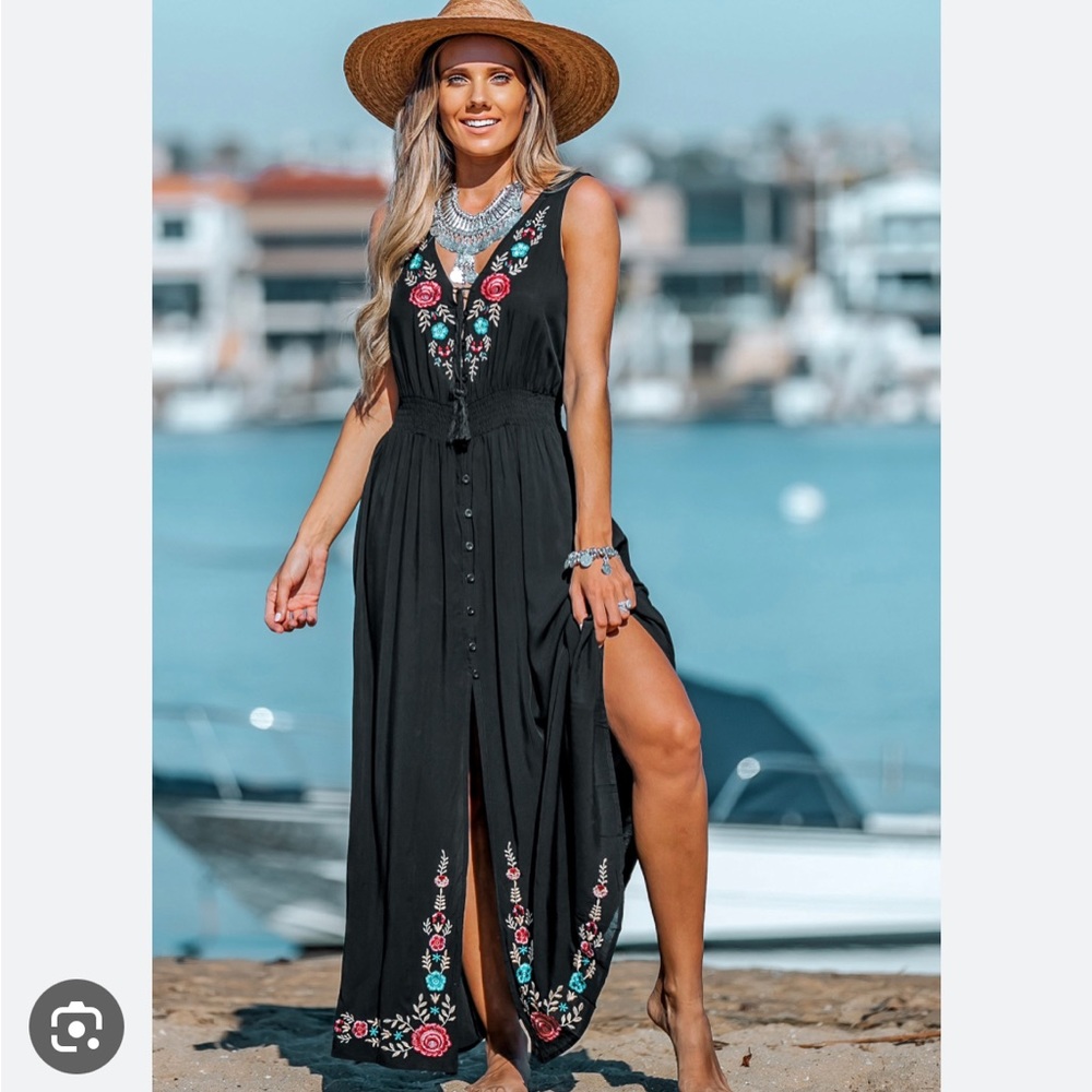 NWT Cupshe Jesse Floral Embroidery Tassel Maxi Dress